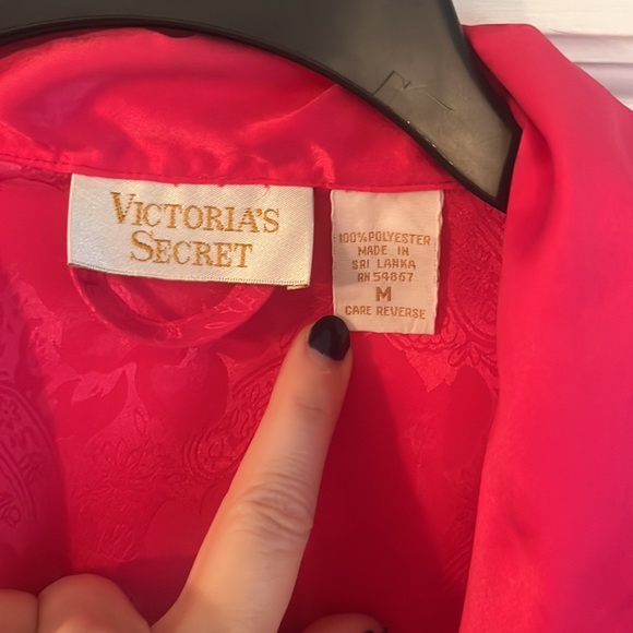 Vintage Victoria’s Secret Hot Pink Robe - Picture 3 of 5
